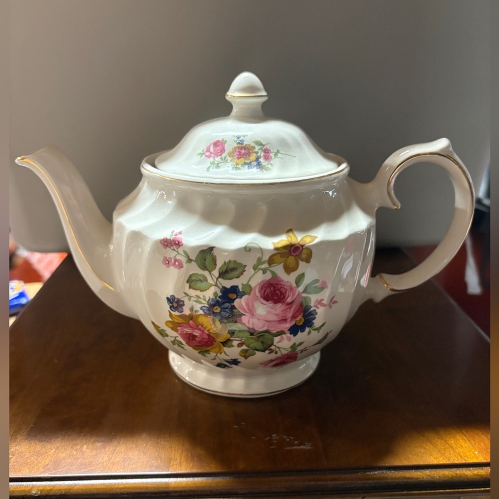 San Francisco Music Box Company  Teapot with Floral Design